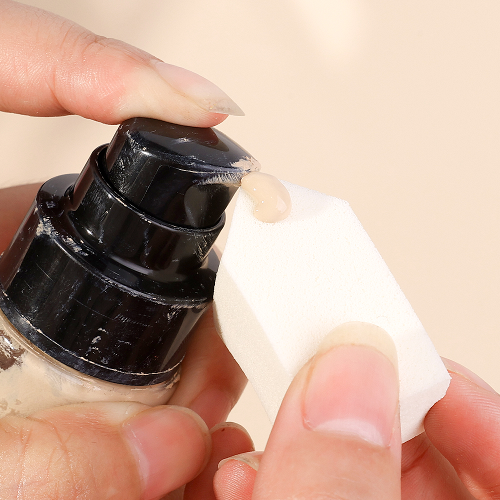 Soft White Latex Cosmetic Puff - Correction Fluid White บทวิจารณ์และราคา
